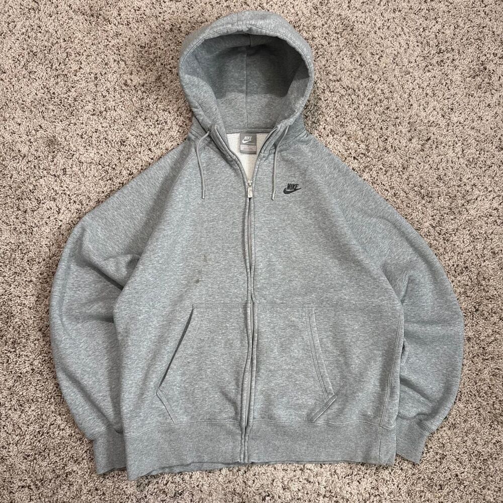 Nike Men's Grey Hoodie